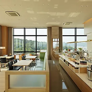 酒店 松山大街道光芒酒店, 松山