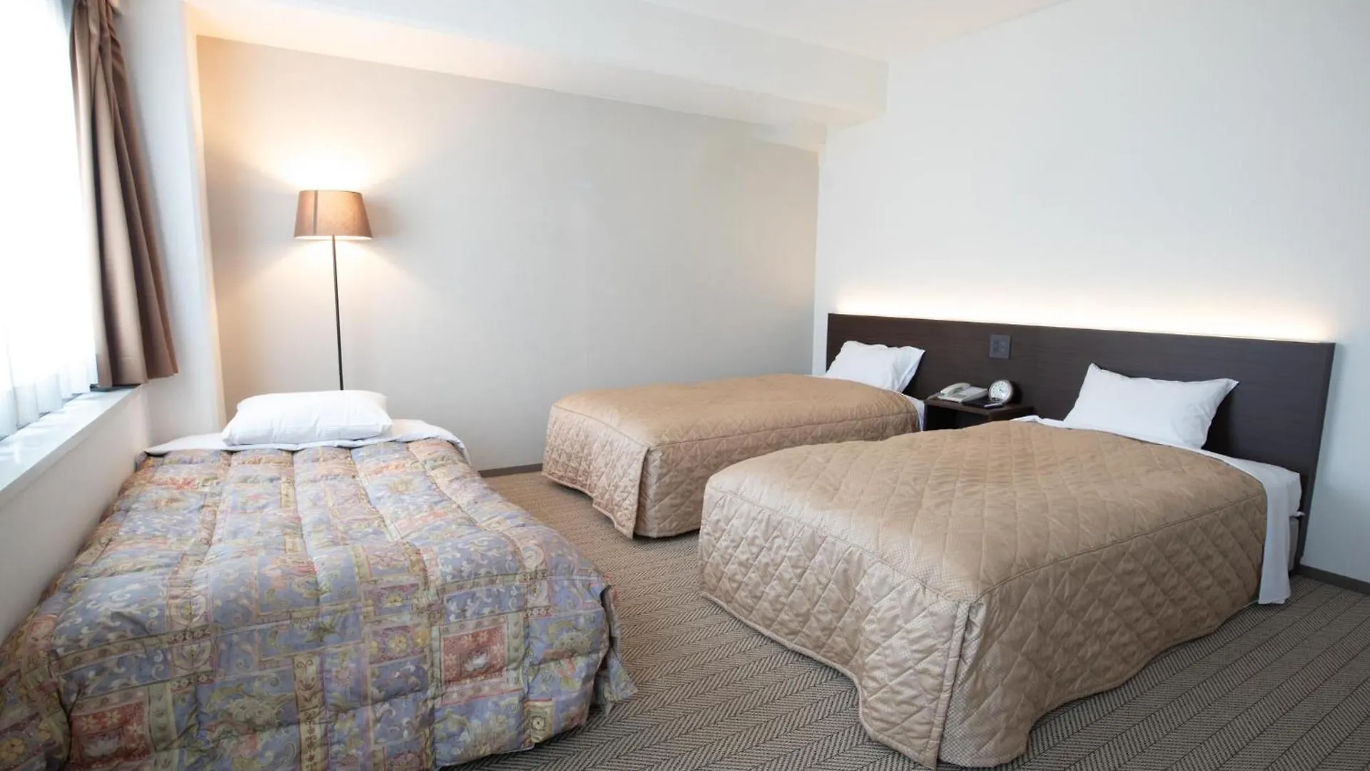 Hotel Aisul Matsuyama Matsuyama  3*, Matsuyama (Ehime)